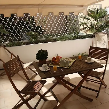 Club Inn Niza